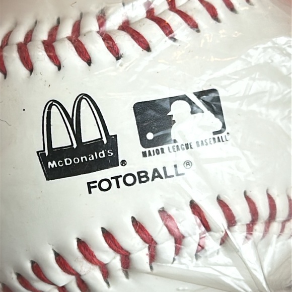 Souvenir baseball - Picture 4 of 9